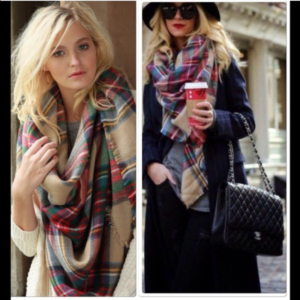 Chunky Knit Scarf  Blanket Scarf or Infinity